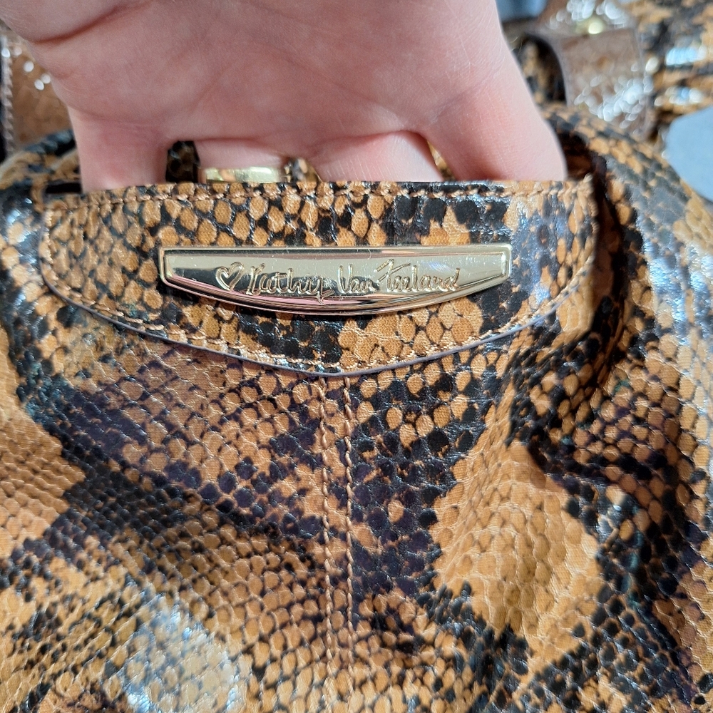 Kathy Van Zeeland Brown Faux Snake Skin Shoulder Bag, NWOT - Picture 7 of 16